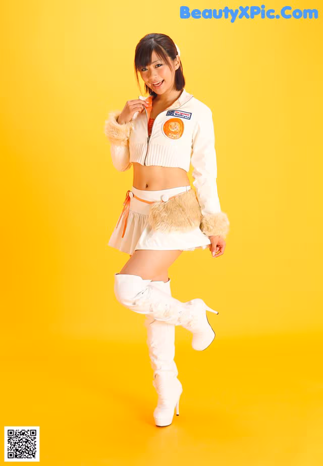 Hitomi Yasueda - Gayshdsexcom Latin Angle
